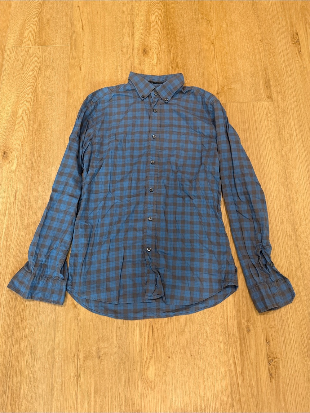 Men's Blue Checked Long-Sleeve Button-Down Shirt